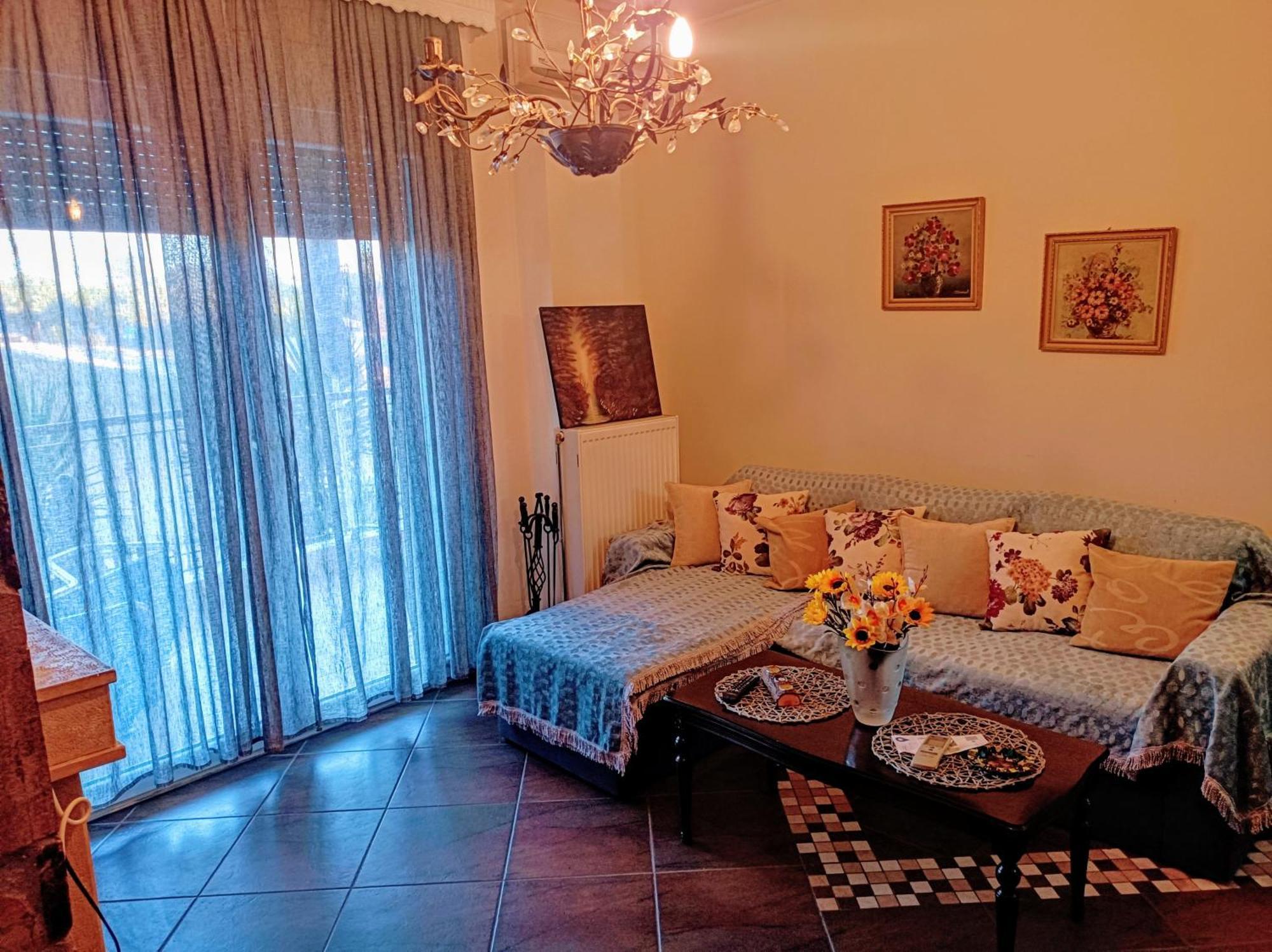 Blue Moon Accommodation Michaniona Quarto foto