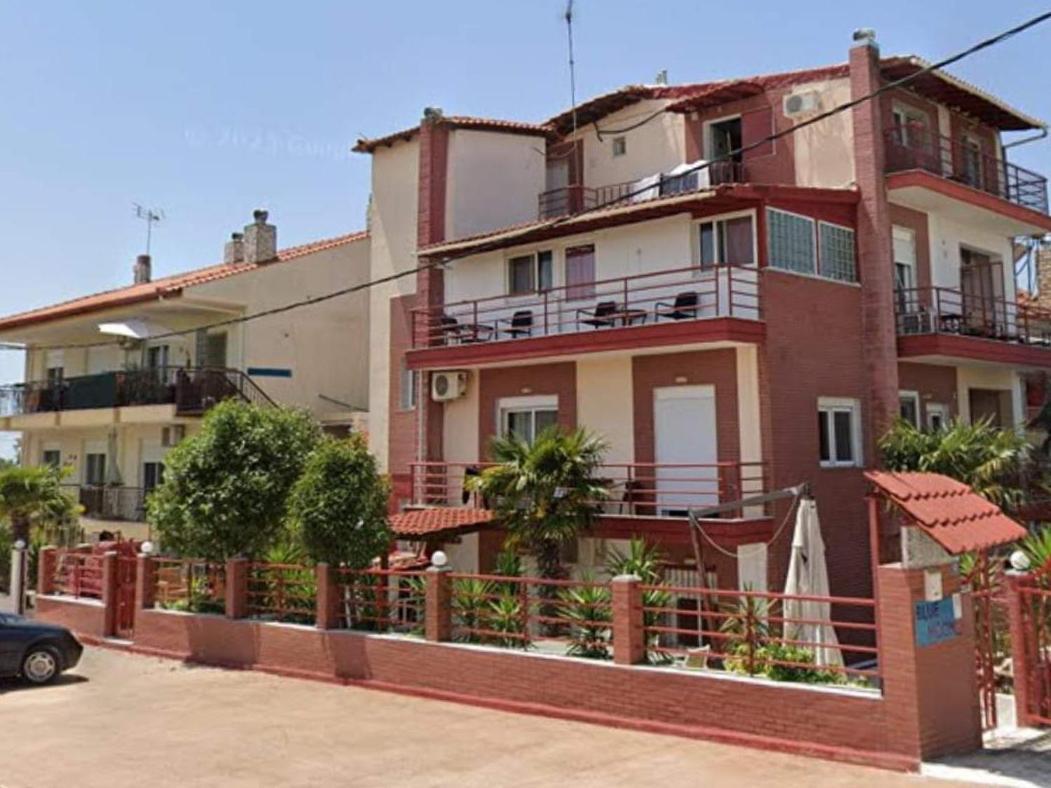 Blue Moon Accommodation Michaniona Exterior foto